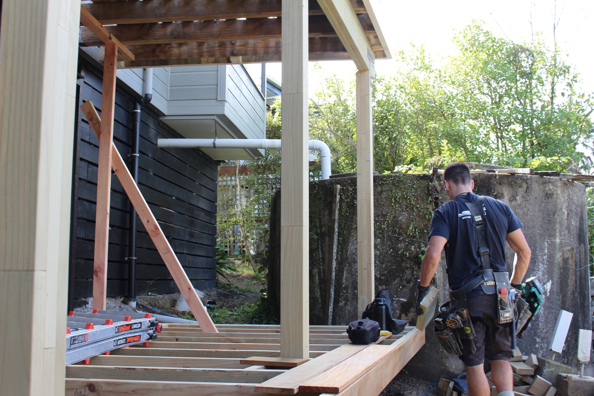 Natural building materials for Waiheke Island homes — MJones Building